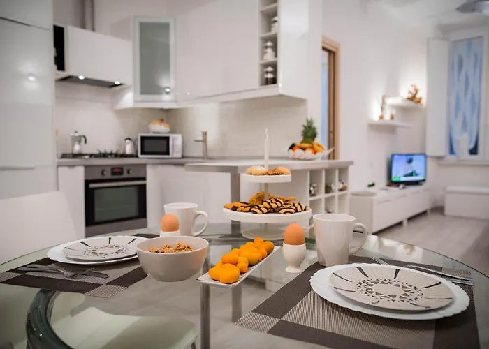 Apartament Novella White *